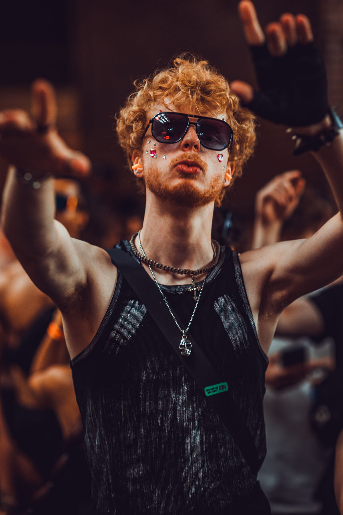 Loading... just a sec